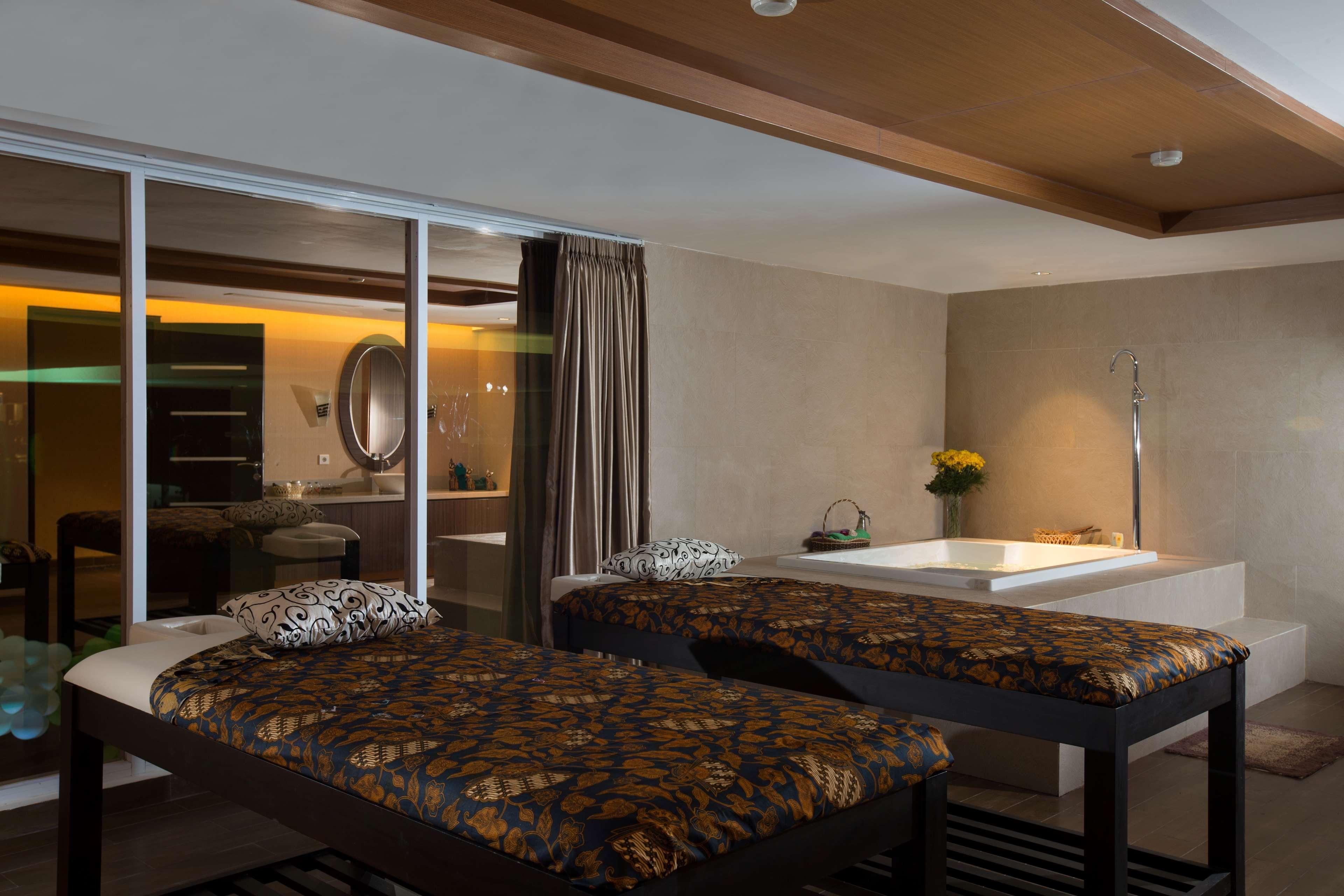 Grand Mercure Solo Baru Surakarta (Solo) Exterior foto