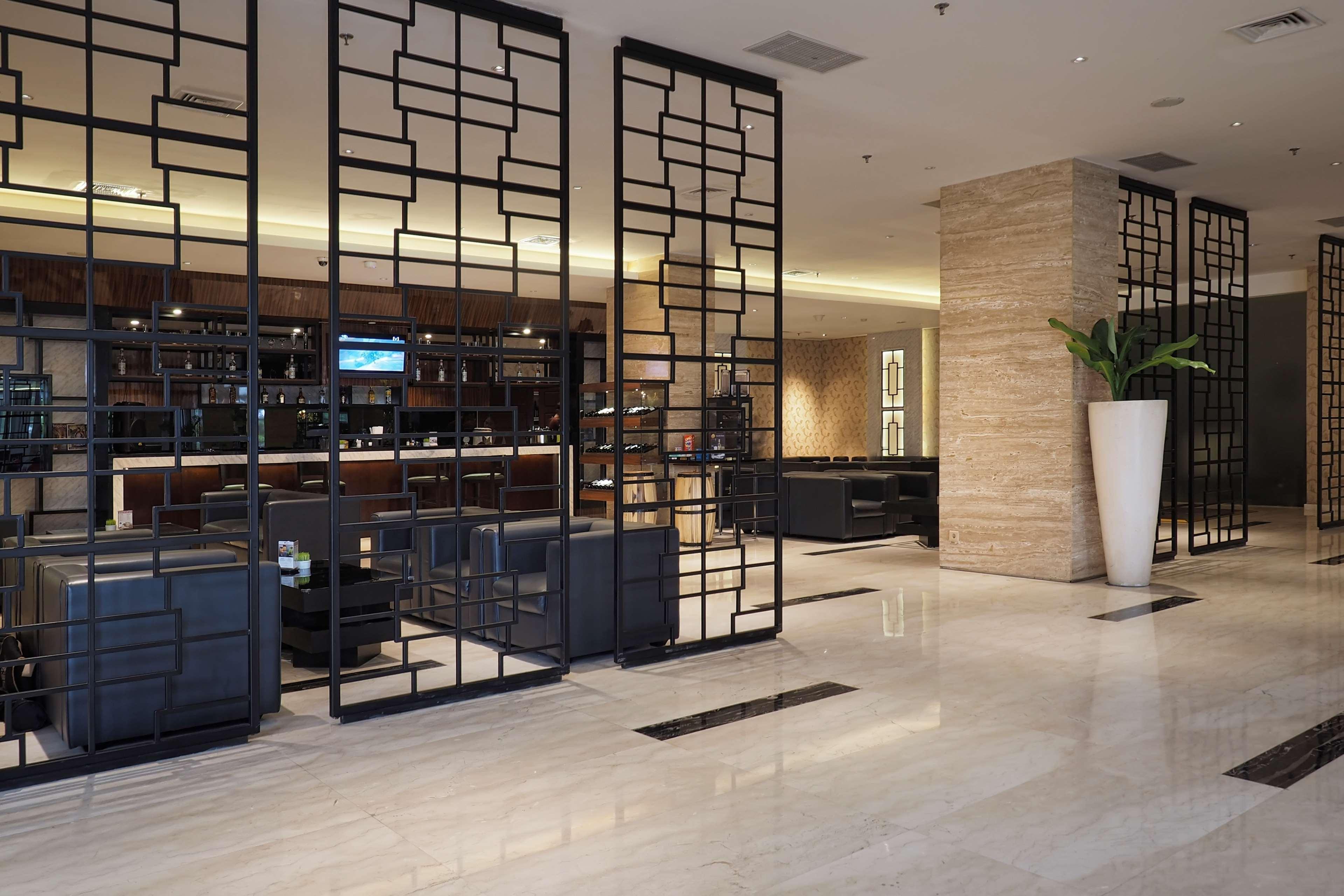 Grand Mercure Solo Baru Surakarta (Solo) Exterior foto
