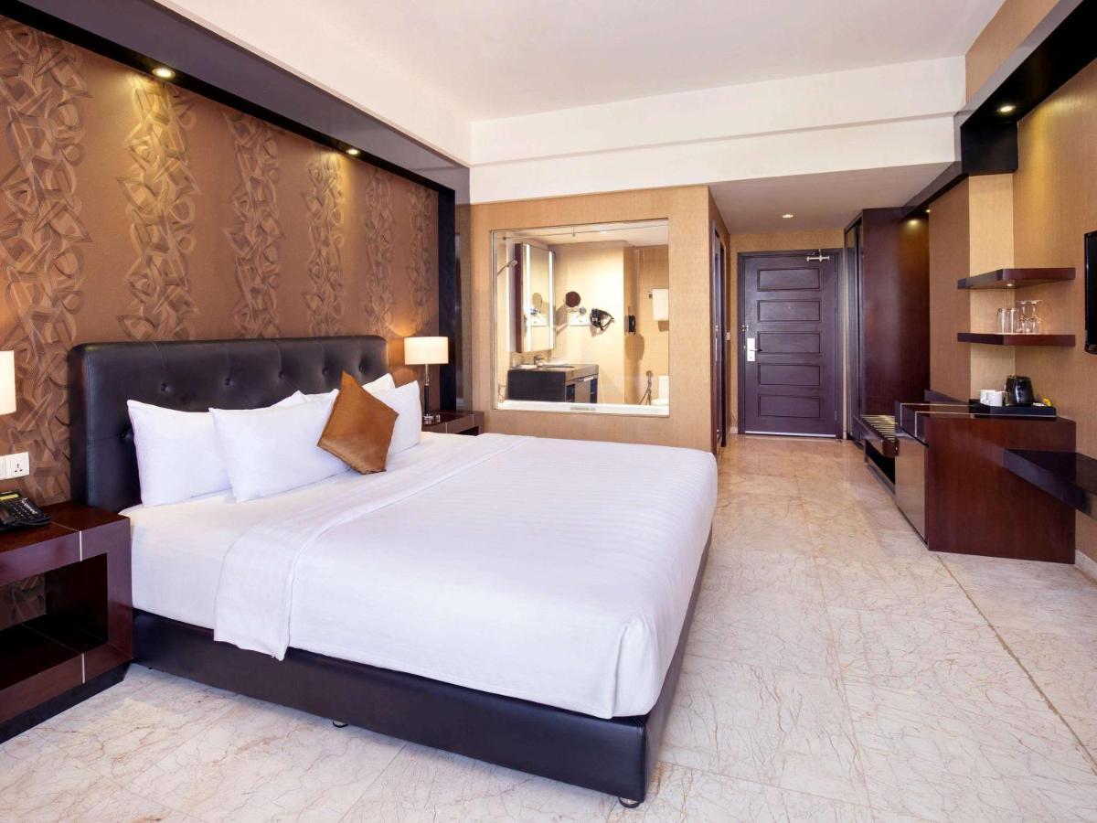 Grand Mercure Solo Baru Surakarta (Solo) Exterior foto