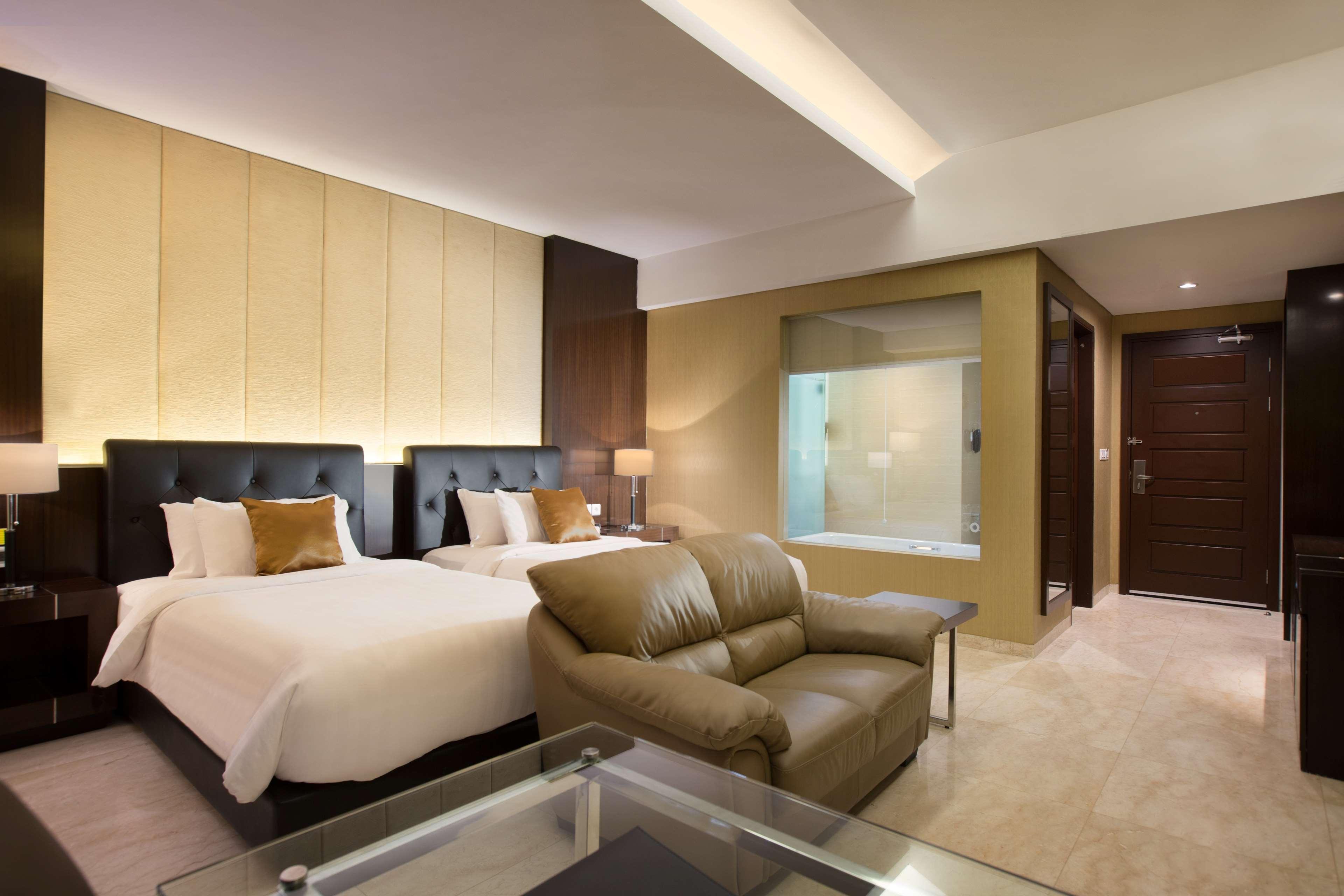 Grand Mercure Solo Baru Surakarta (Solo) Exterior foto
