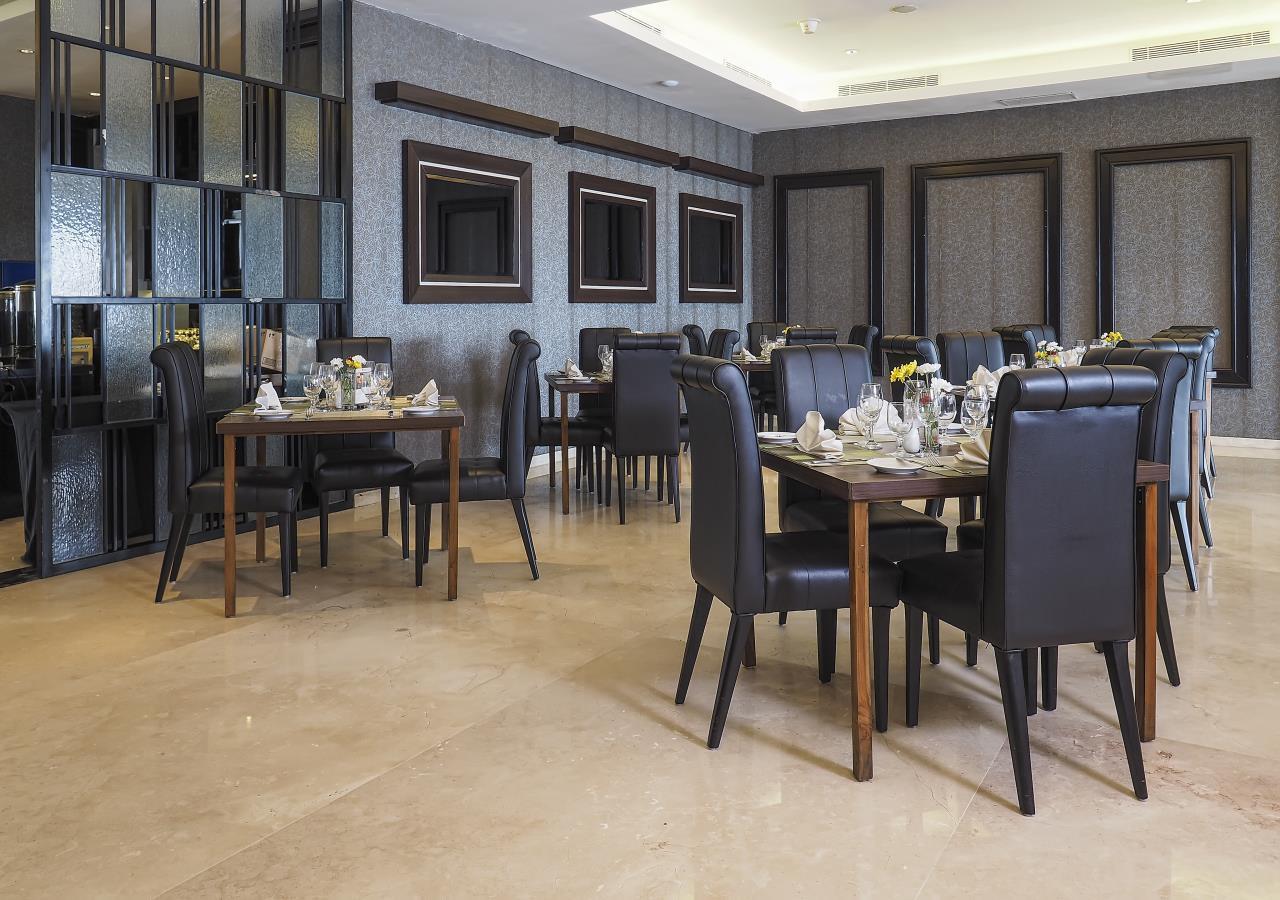 Grand Mercure Solo Baru Surakarta (Solo) Exterior foto