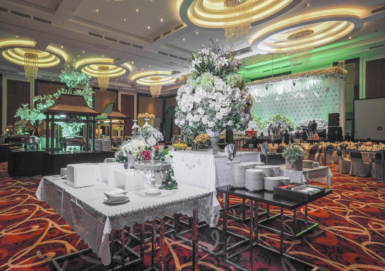 Grand Mercure Solo Baru Surakarta (Solo) Exterior foto