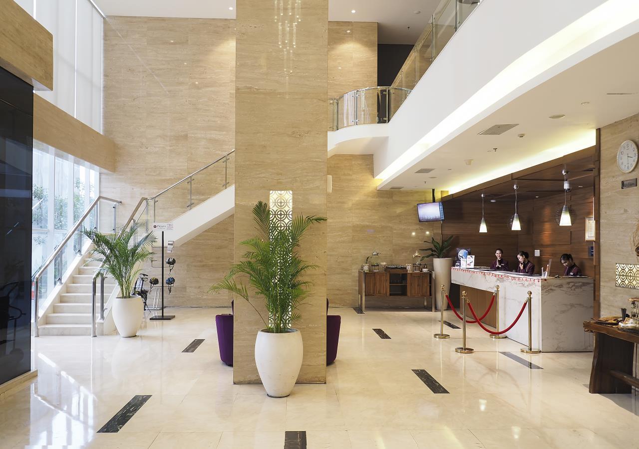 Grand Mercure Solo Baru Surakarta (Solo) Exterior foto