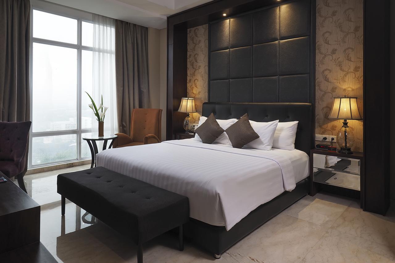 Grand Mercure Solo Baru Surakarta (Solo) Exterior foto